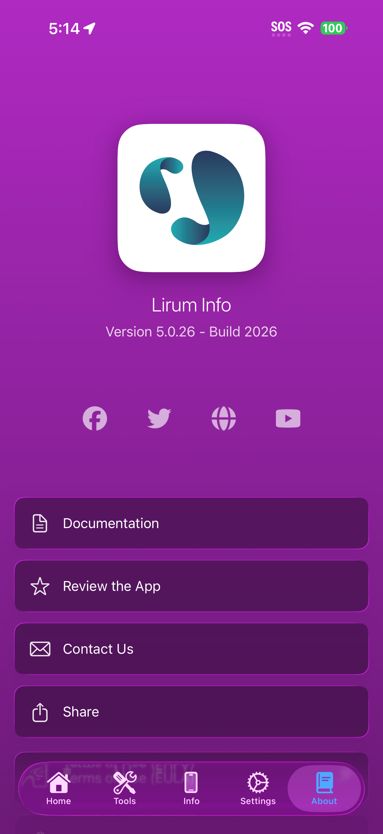 About screen showing Lirum Device Info logo, version, social links, and buttons