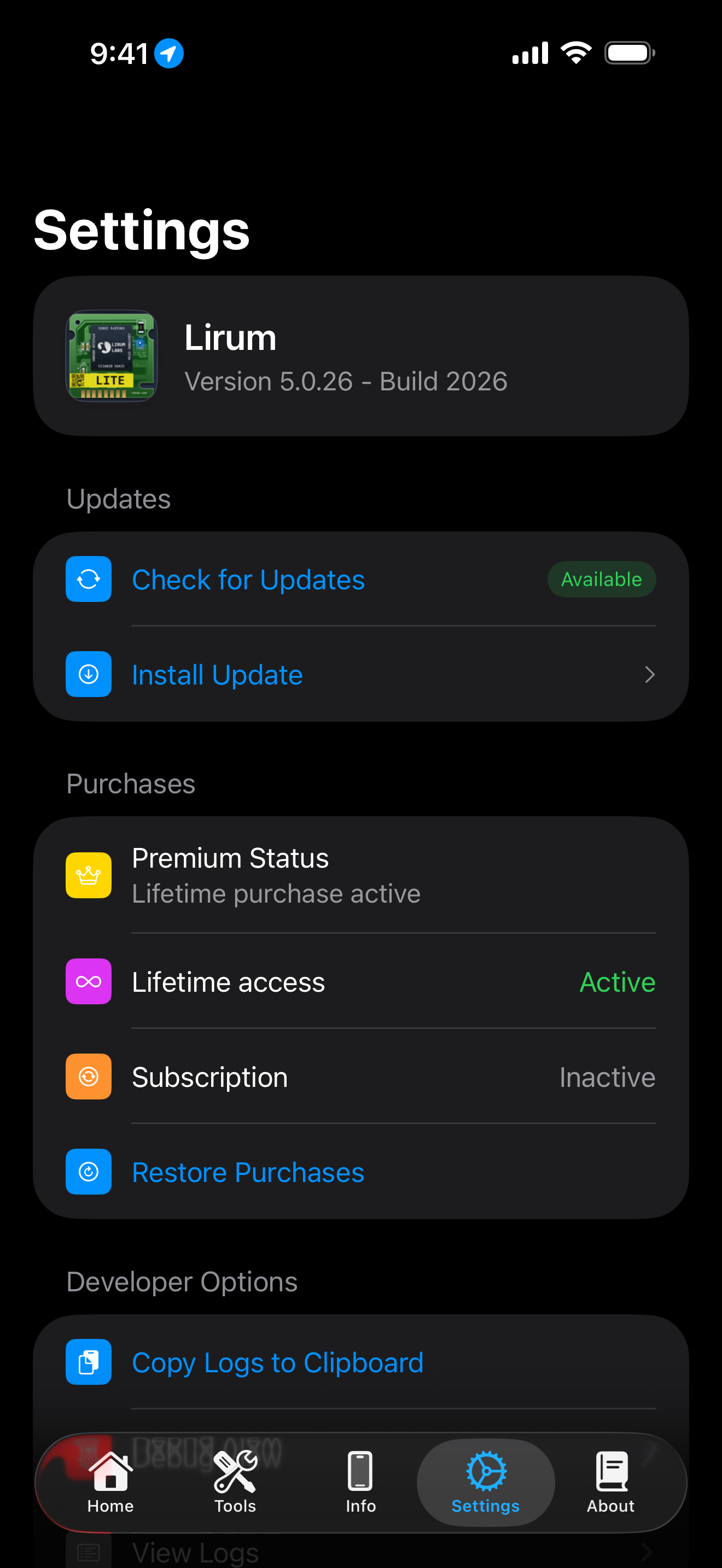 Settings screen showing app header, update options, purchases, and developer options